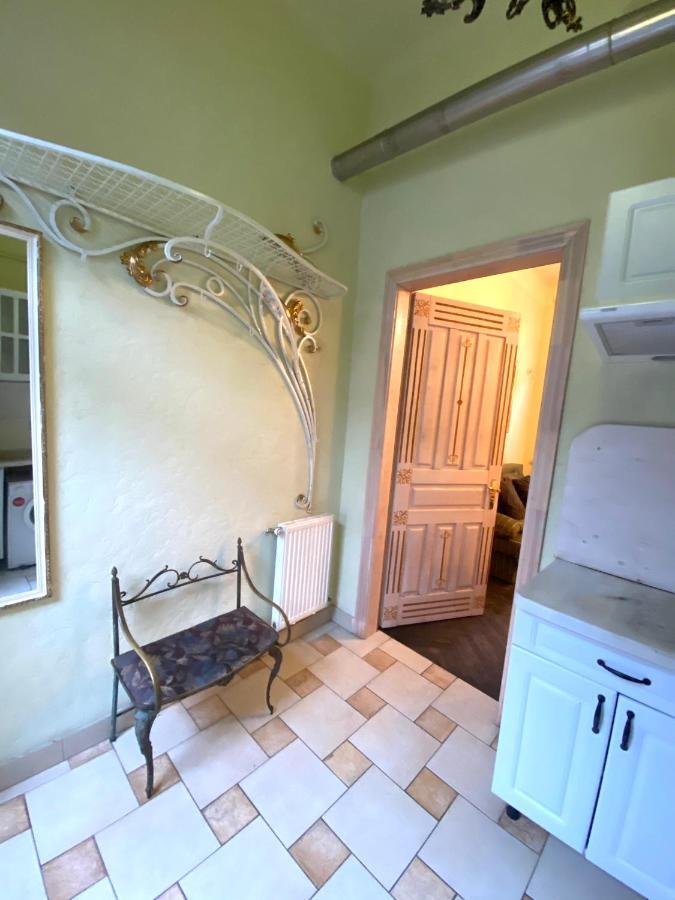 Квартира В Центрі На Вулиці Валова 21 Lemberg Exterior foto