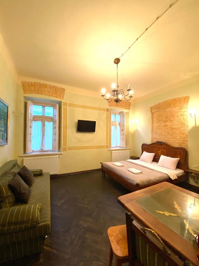 Квартира В Центрі На Вулиці Валова 21 Lemberg Exterior foto